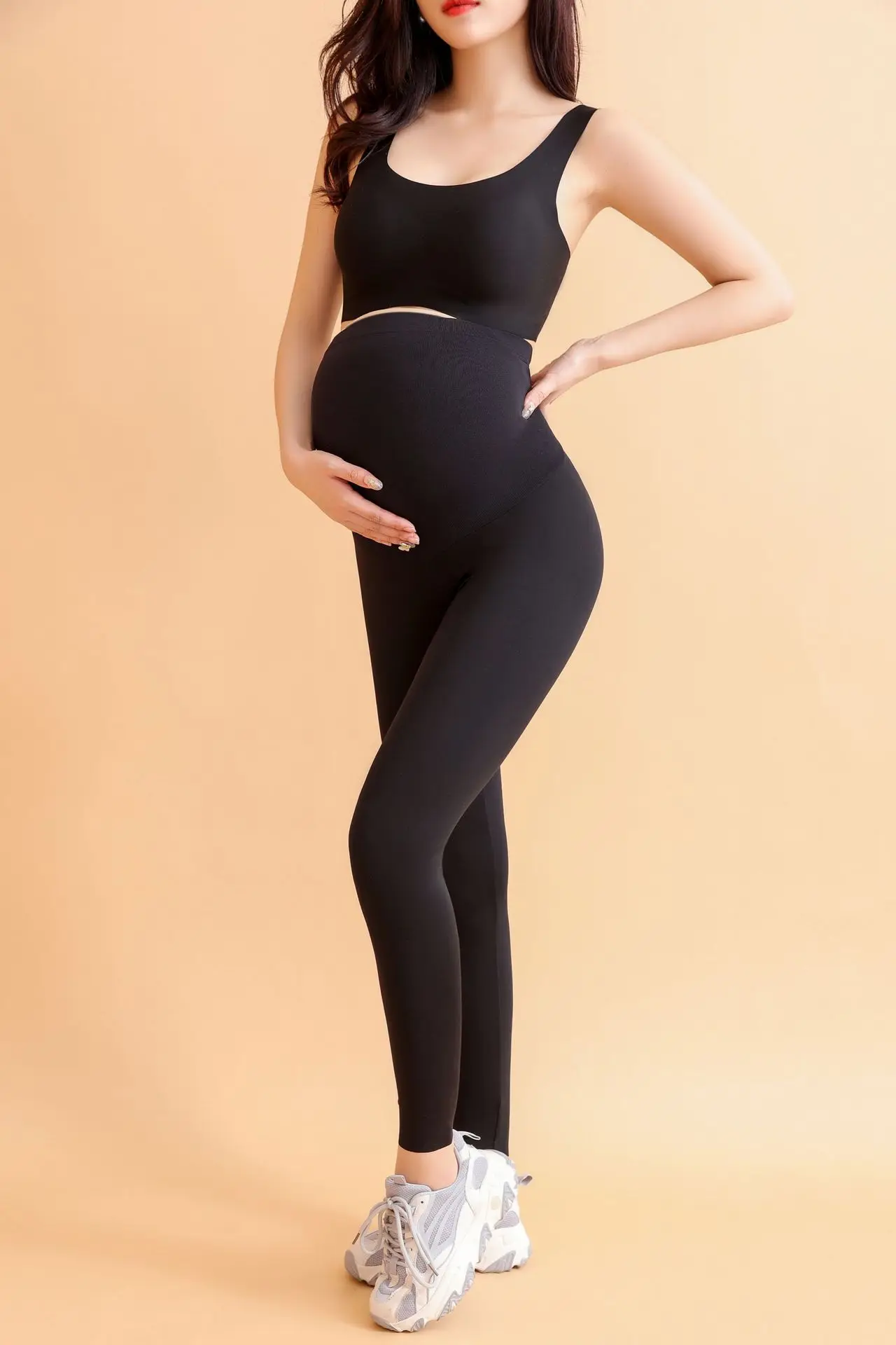 Регулируемая верхняя одежда для йоги для беременных - Фотография_2