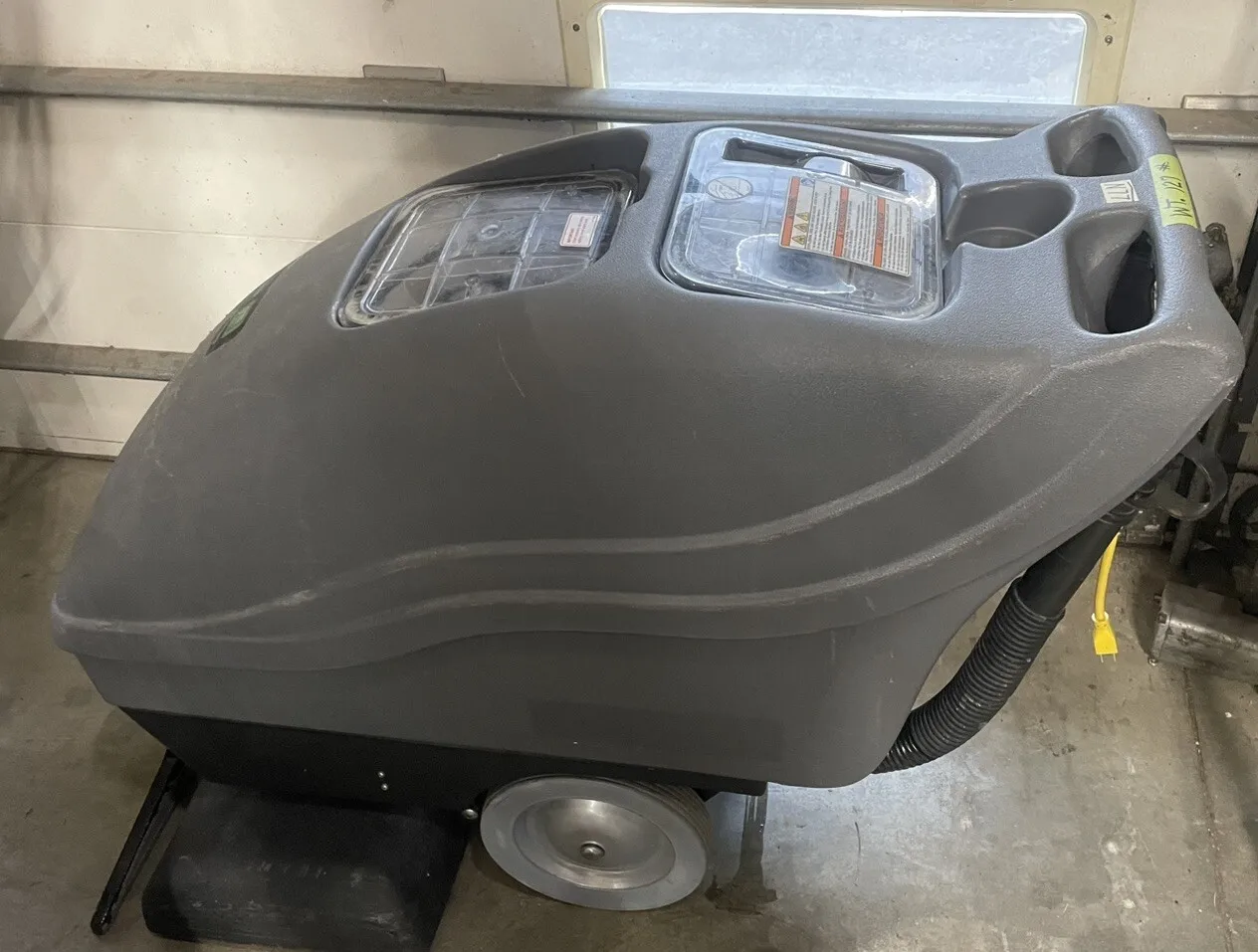 Tennant nobles ex-sc-1020p среднего