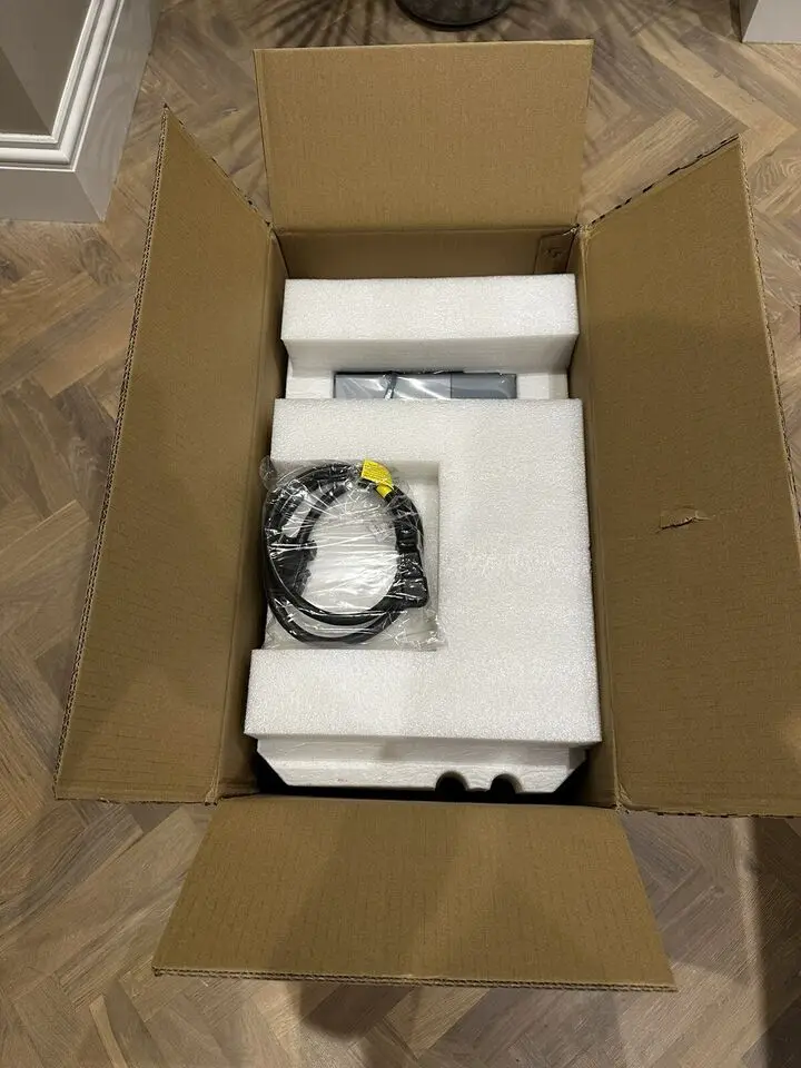 Майнер bitmain antminer s21 pro - Фотография_3