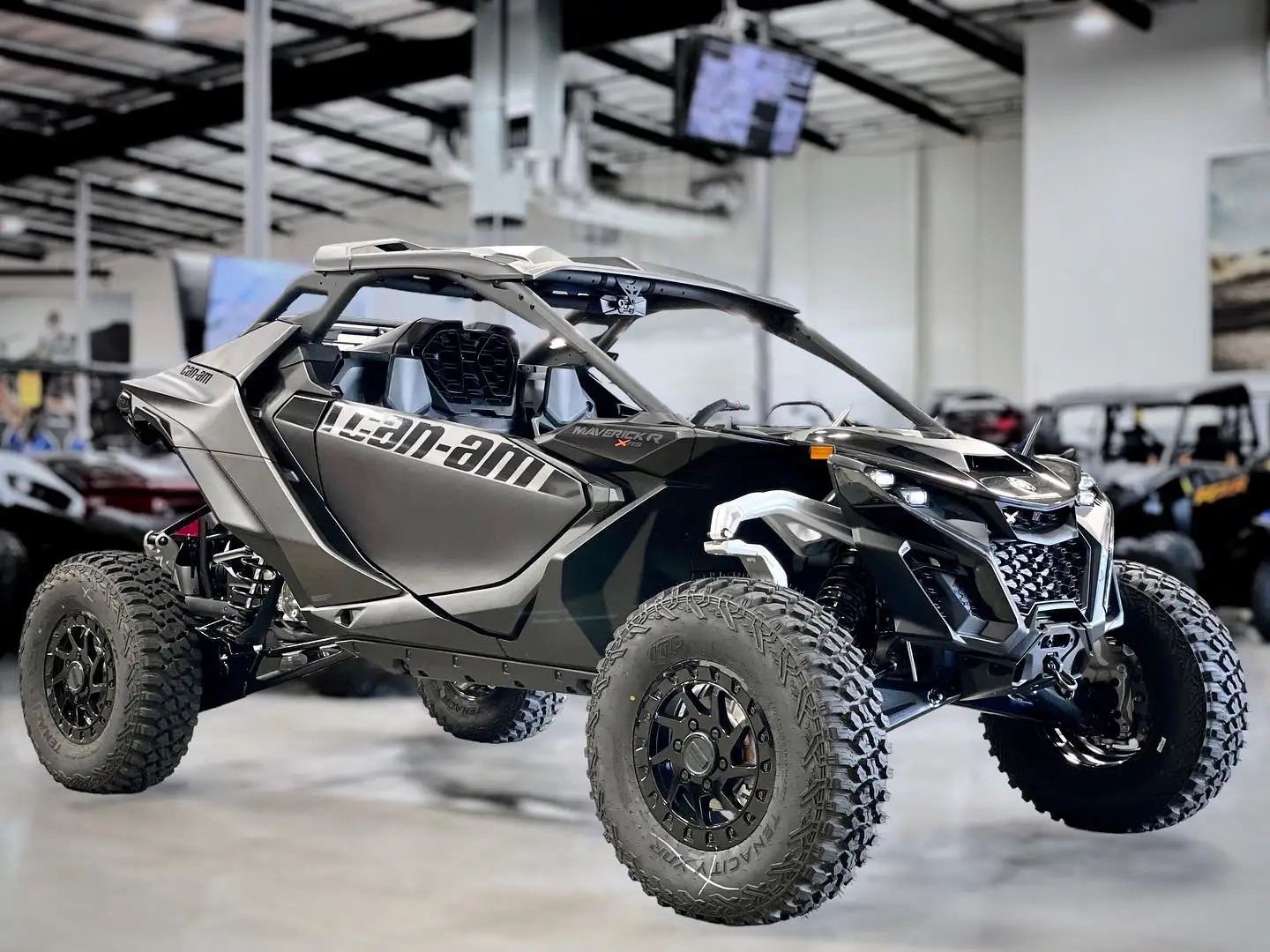 Can-am maverick r x rs с smart-shox - Фотография_3