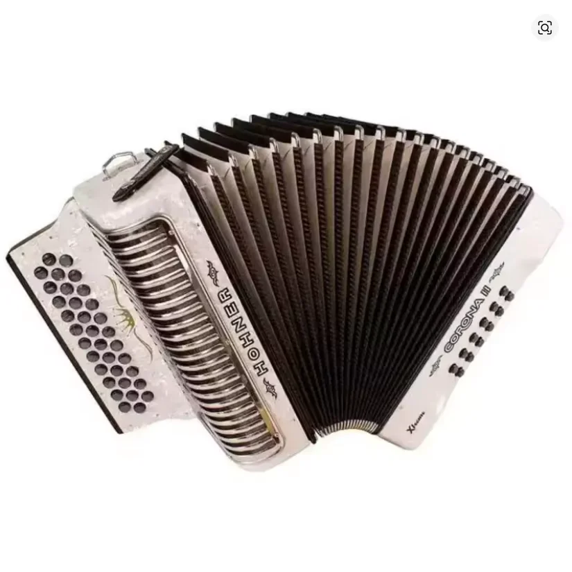 Corona ii button deluxe accordion