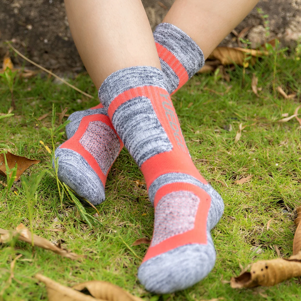 Женские влагоотводящие походные носки yuedge - Фотография_4