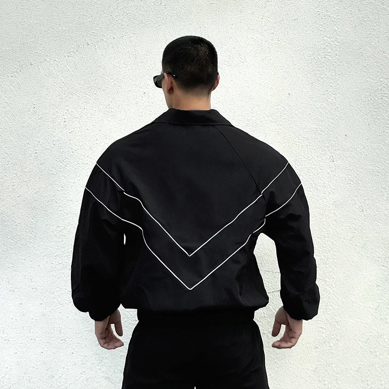 Светоотражающая функциональная мужская куртка - Фотография_2