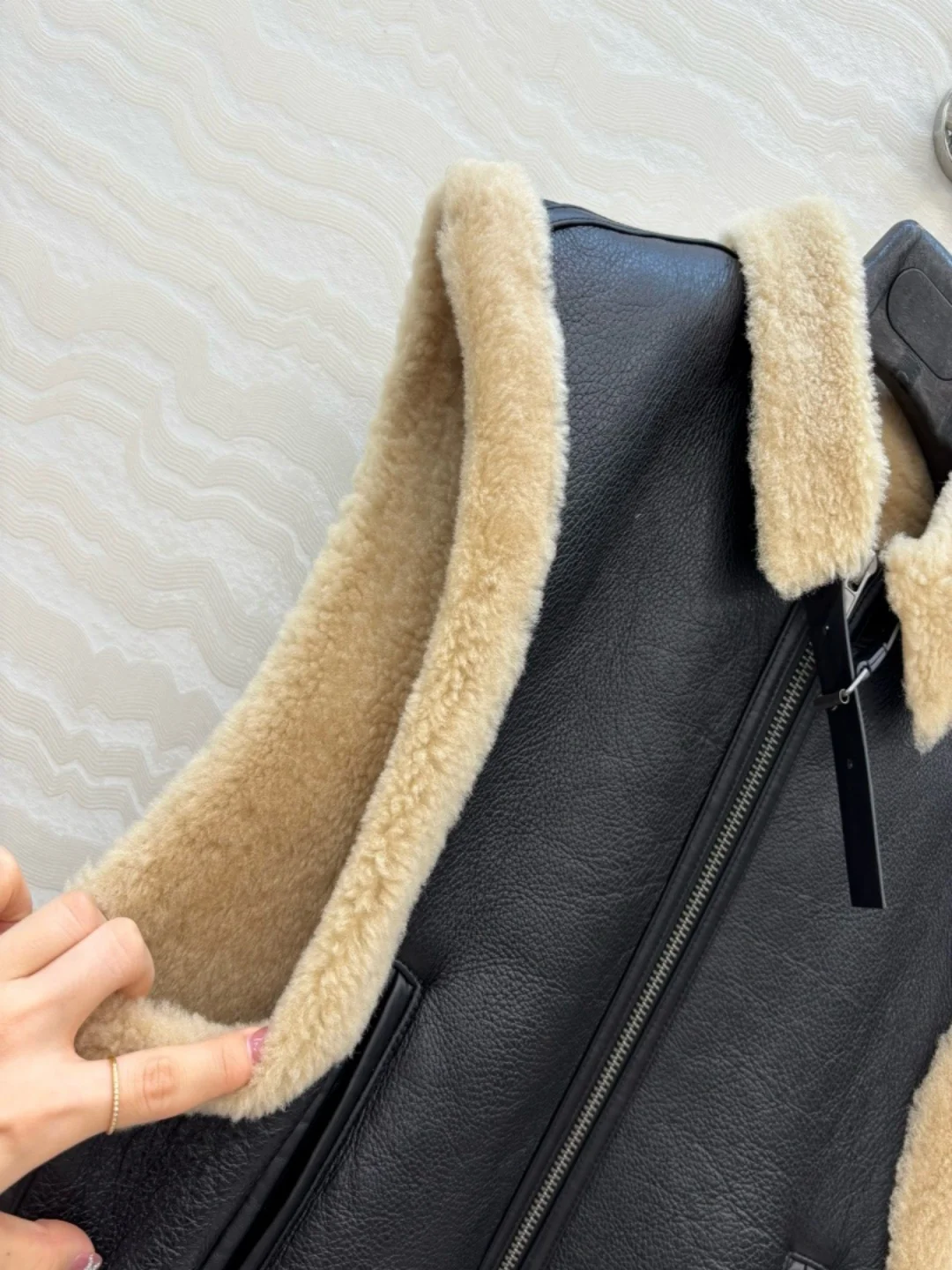 Жилет из натуральной овчины - Фотография_4