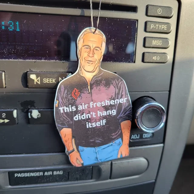 Jeffrey epstein автомобильный освежитель - Фотография_3
