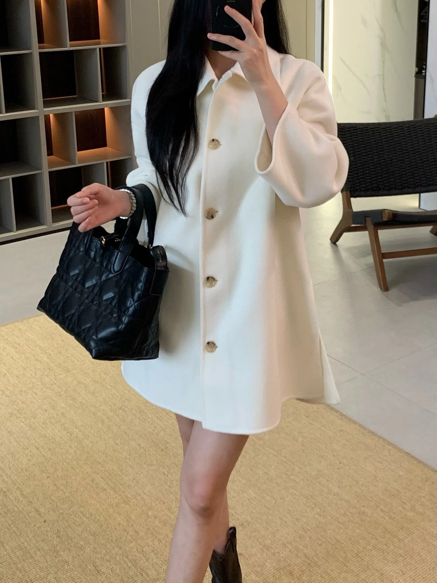 Женское роскошное элегантное пальто из шерсти и кашемира - Фотография_5