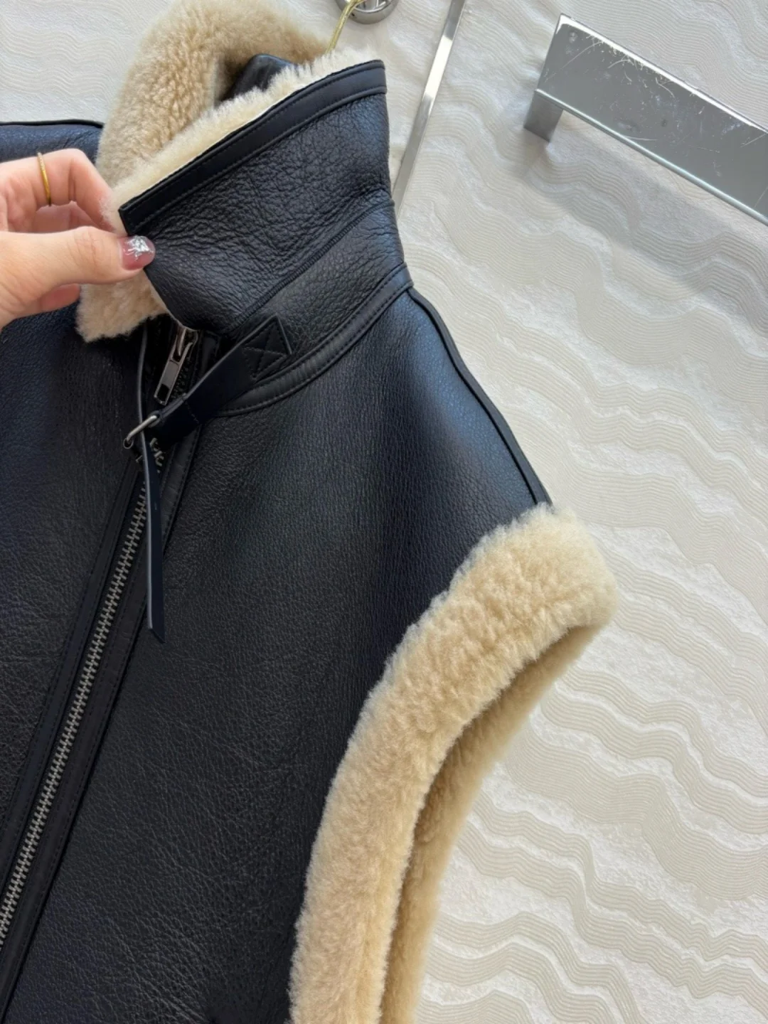 Жилет из натуральной овчины - Фотография_5