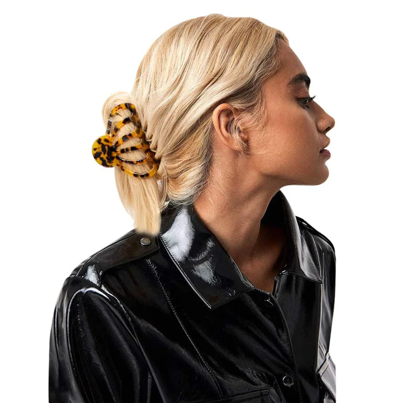 Ретро геометрические полые волны - Фотография_3