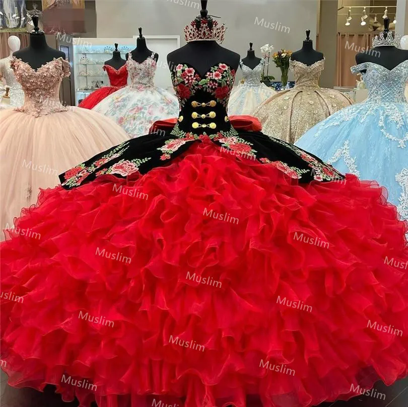 Красно-черное платье charro vestidos de 15 - Фотография_3