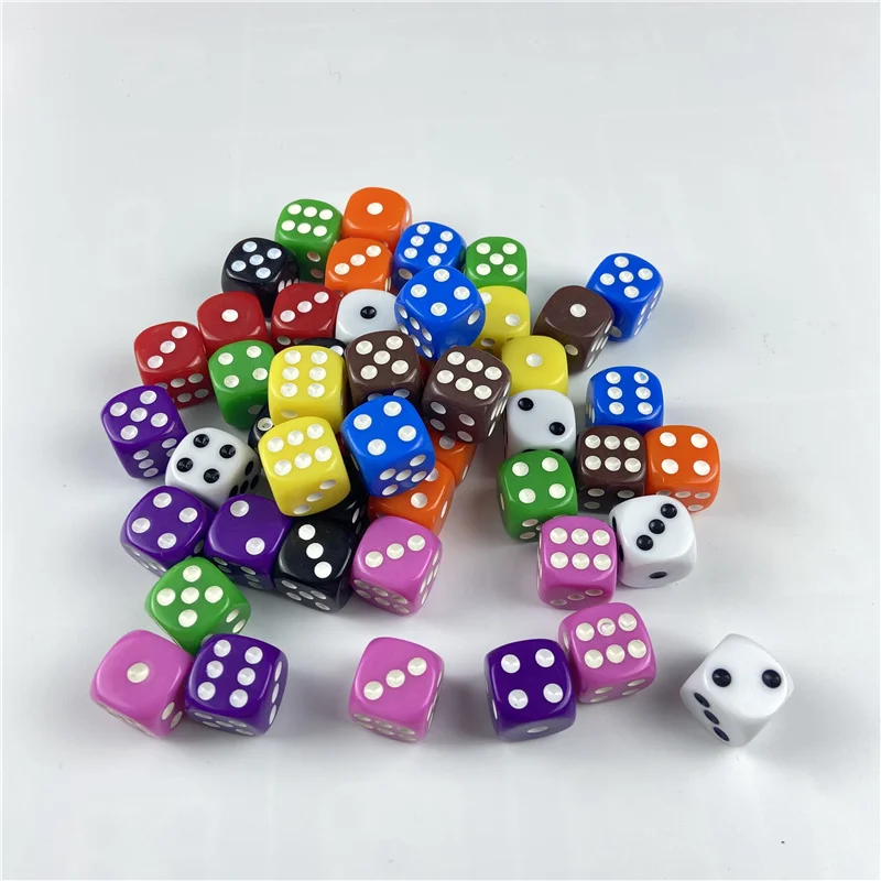 Игральные кости акриловые