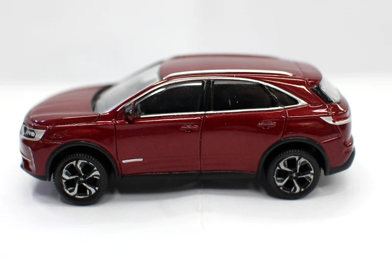 Ds7 crossback 2018 литая игрушечная