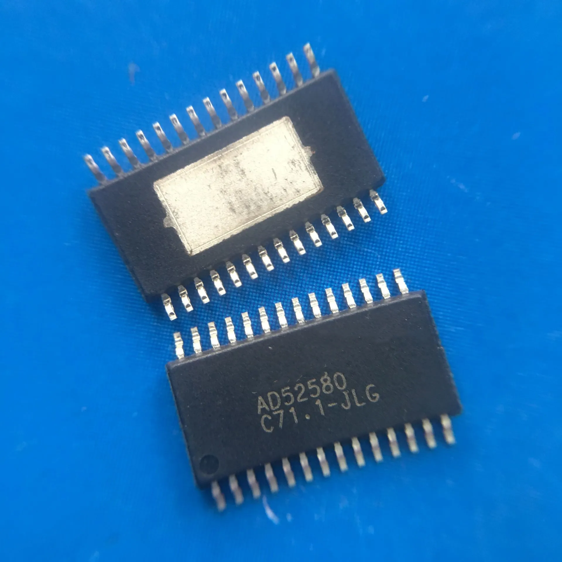Ad52580-qg28nar ad52580 tssop28