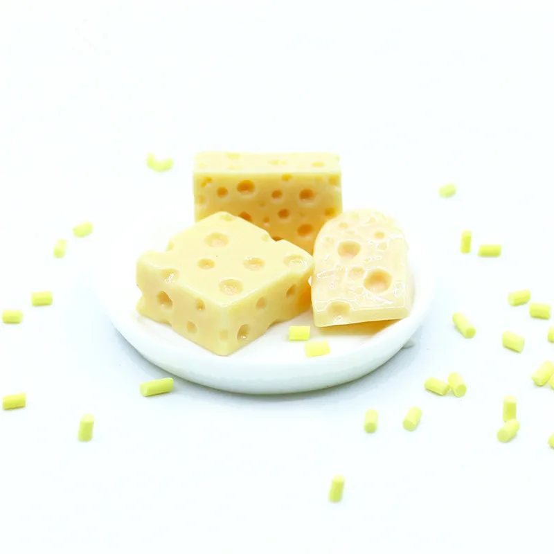 Миниатюрный кукольный домик с сыром и мышью - Фотография_2