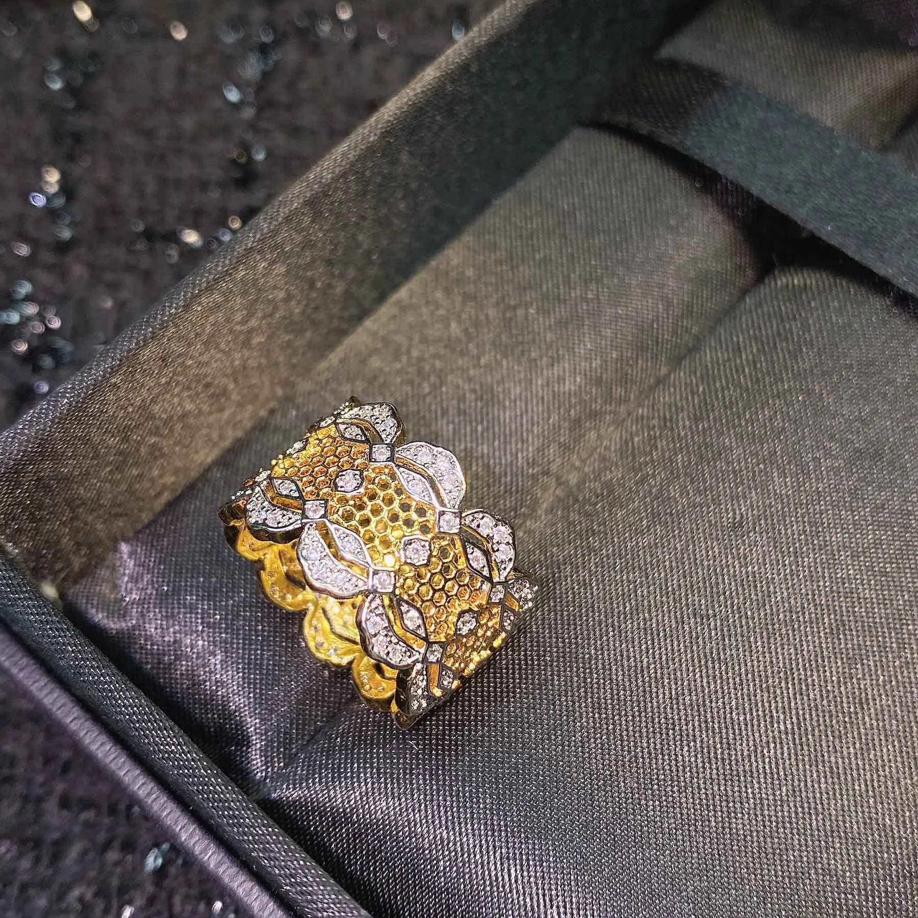 Женское кольцо с жемчугом и кр - Фотография_3