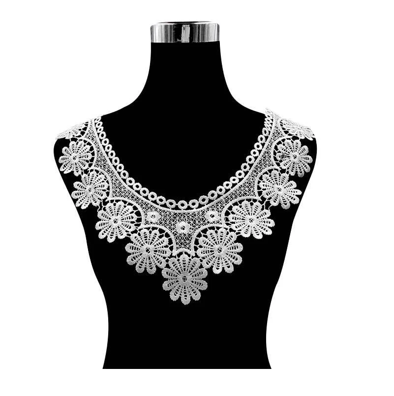 Водорастворимый кружевной воротник