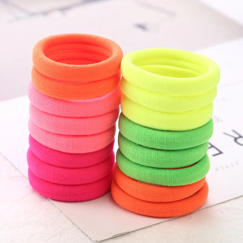 Резинки для волос белые - Фотография_5