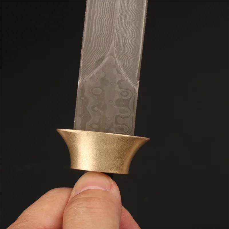 Твердая латунная ручка для ножа - Фотография_4