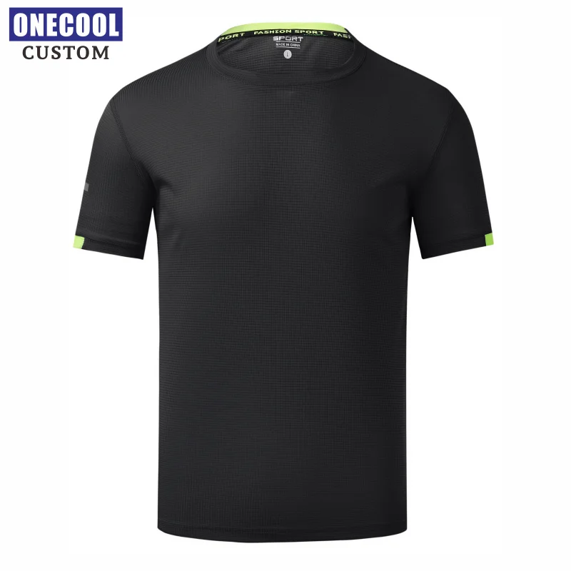 Быстросохнущая футболка из полиэстера с круглым вырезом - Фотография_6