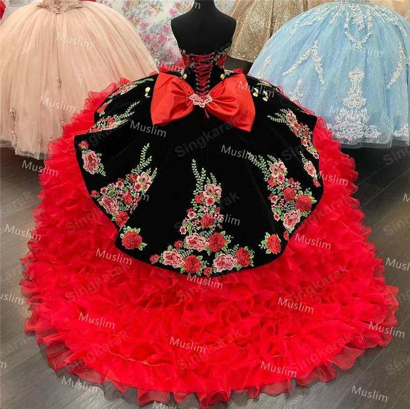 Красно-черное платье charro vestidos de 15 - Фотография_2