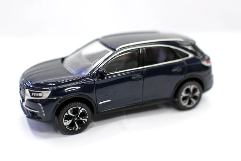 Ds7 crossback 2018 литая игрушечная - Фотография_3