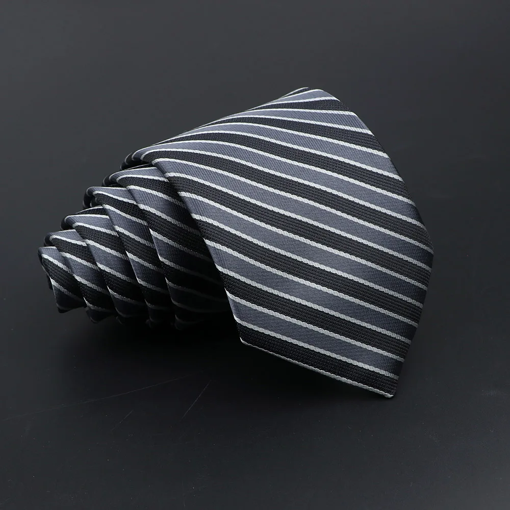 Классический галстук для мужчин - Фотография_5