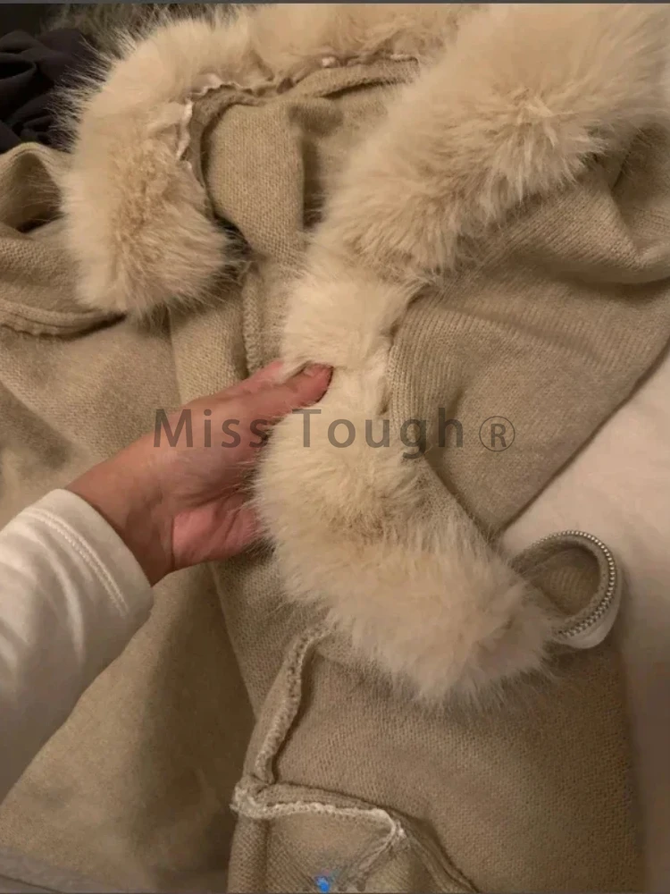 Винтажный свитер с капюшоном и воротником из искусственного меха - Фотография_4