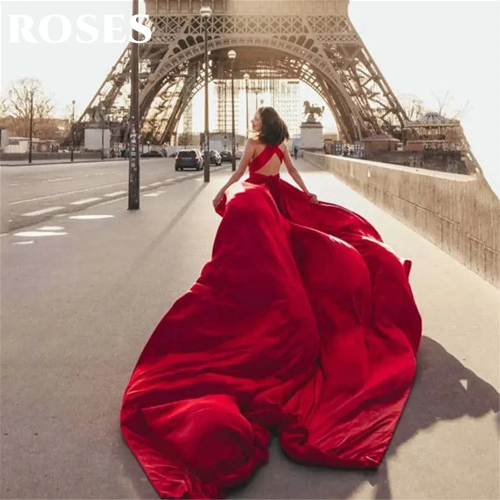 Roses красное элегантное платье