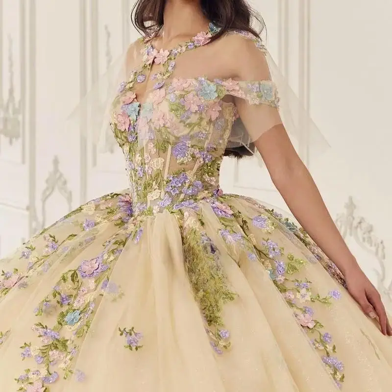 Светло-желтые платья quinceanera - Фотография_3