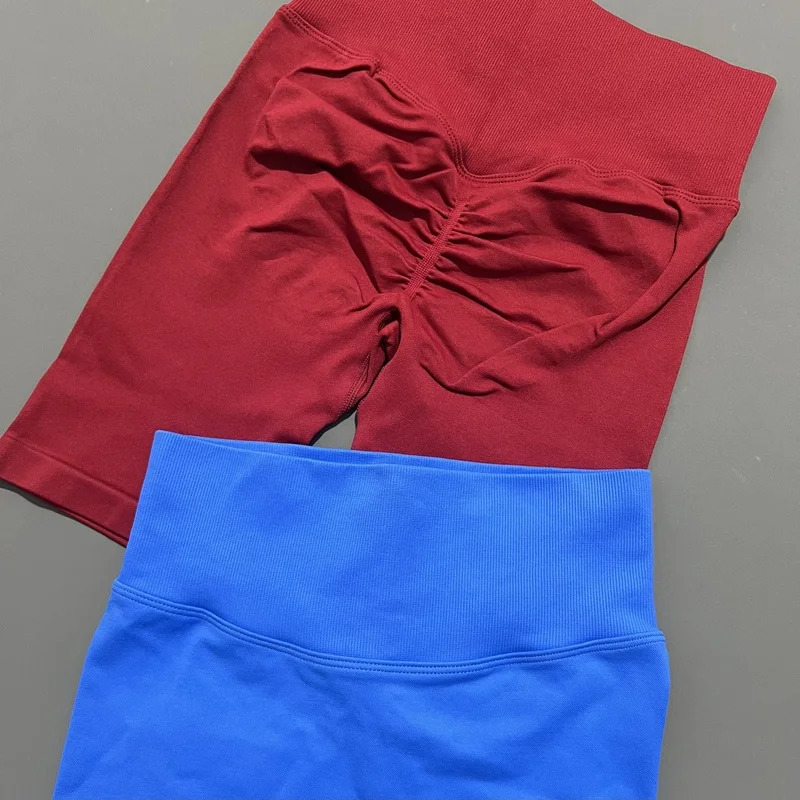 Спортивные шорты без логотипа - Фотография_5