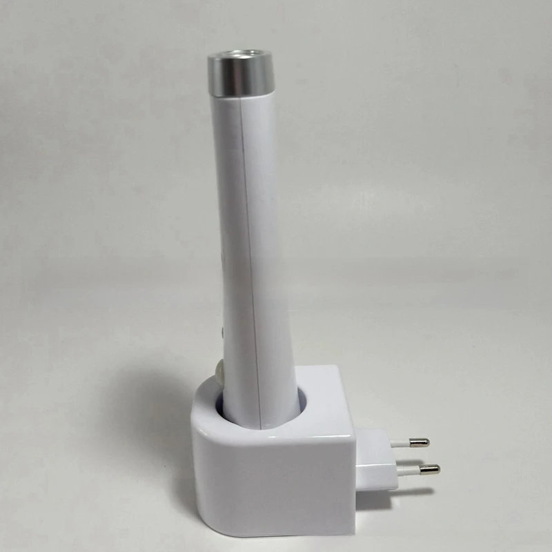 Настенный светильник с датчиком движения 4 в 1 - Фотография_3