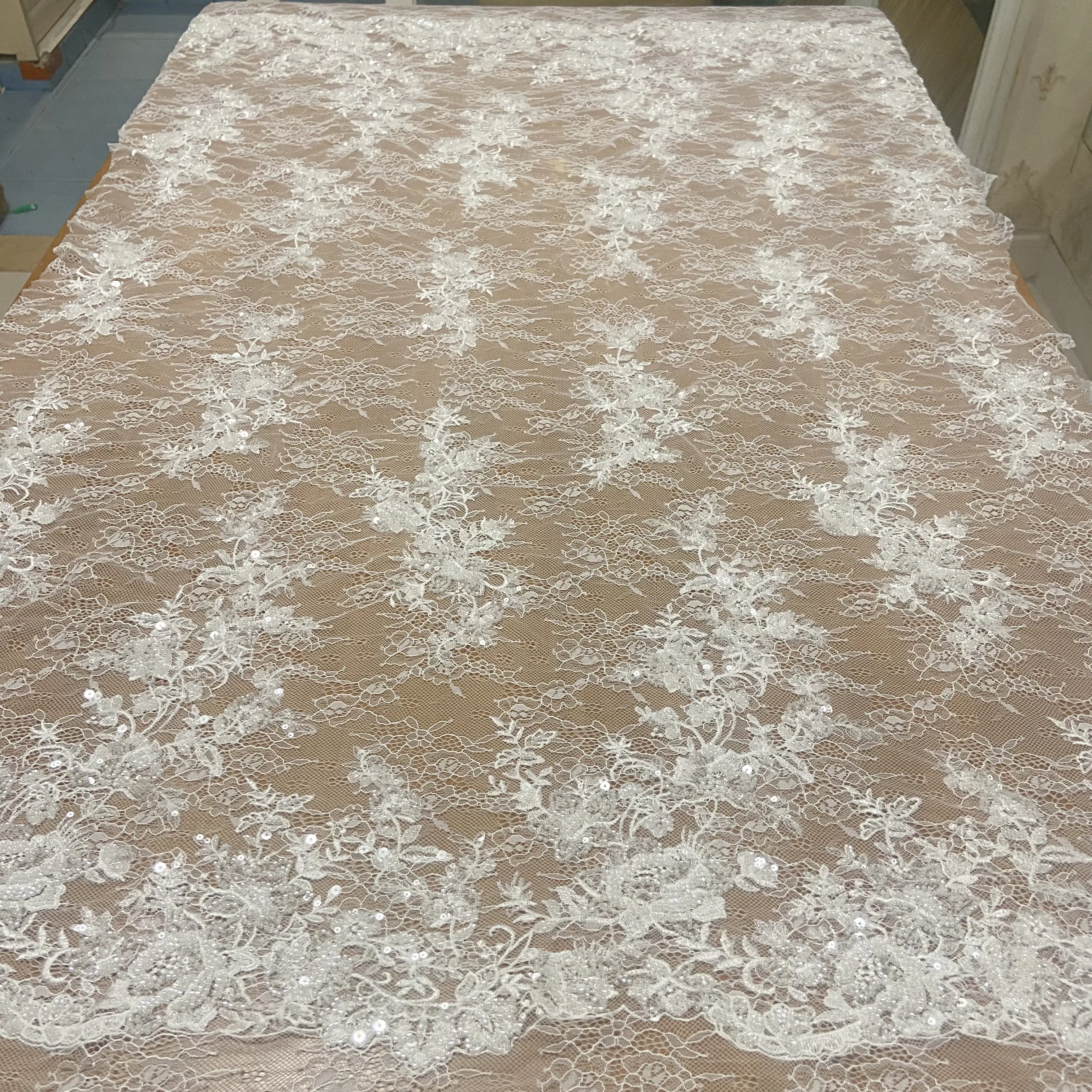 Новые цветы, отверстия на ногтях - Фотография_2