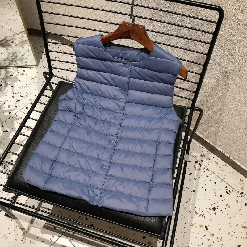 Года, женская куртка-пуховик без рукавов - Фотография_6