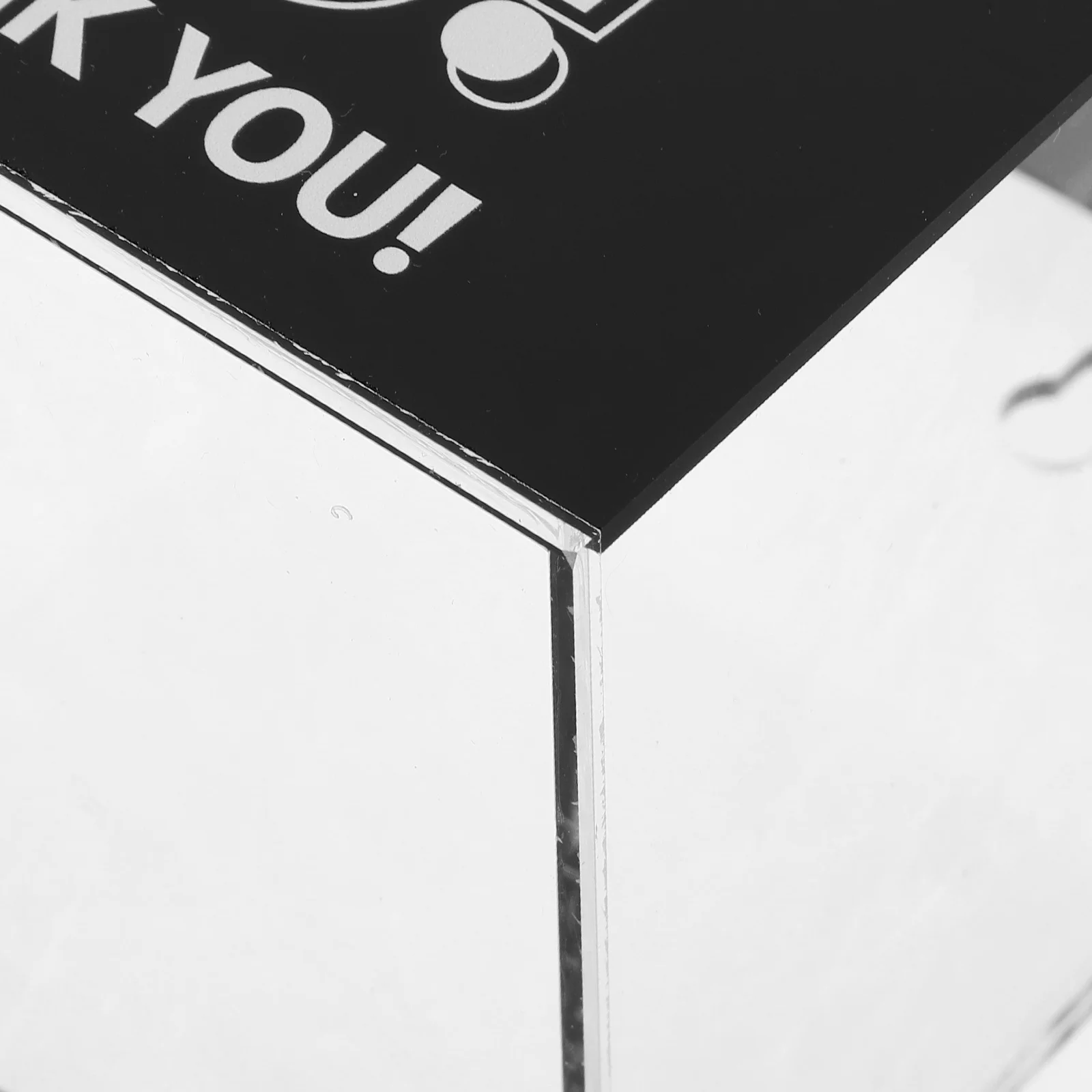 Акриловая коробка для пожертвований 5 - Фотография_2