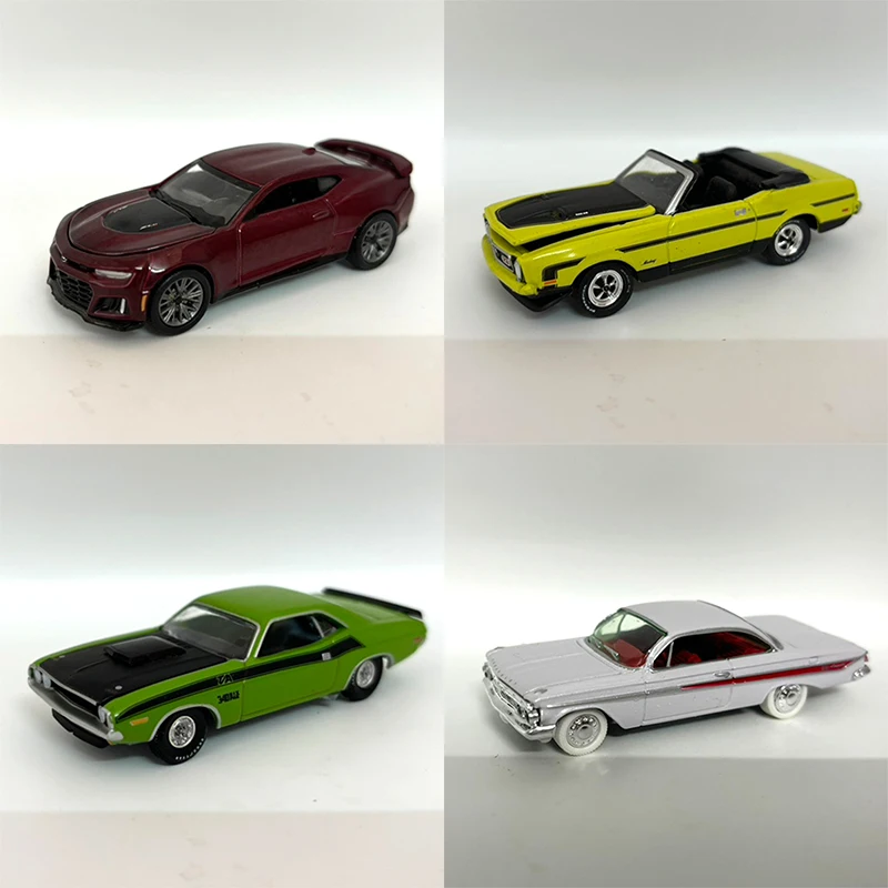 Autoworld 1:64 camaro convertible