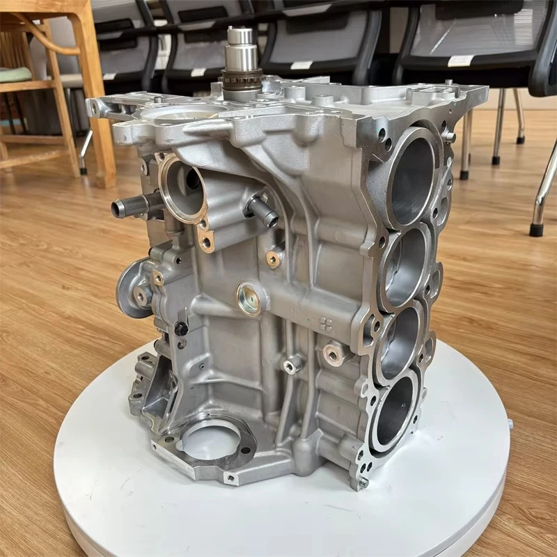 Автомобильный двигатель в сборе - Фотография_2