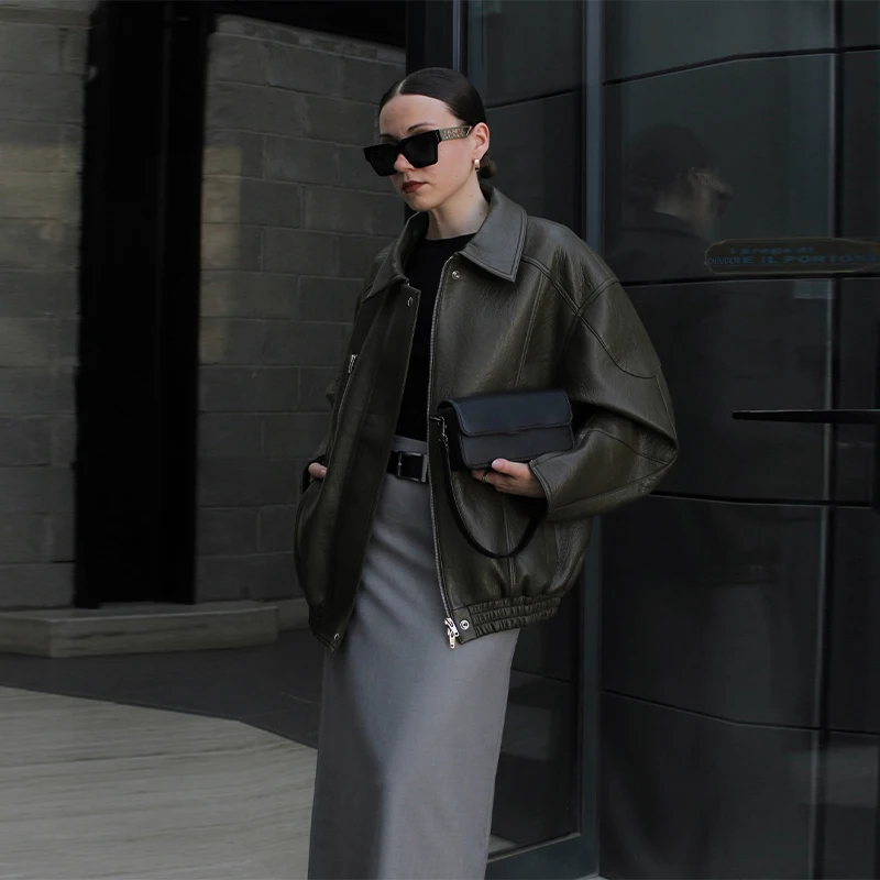 Винтажная зеленая короткая куртка из искусственной кожи - Фотография_3