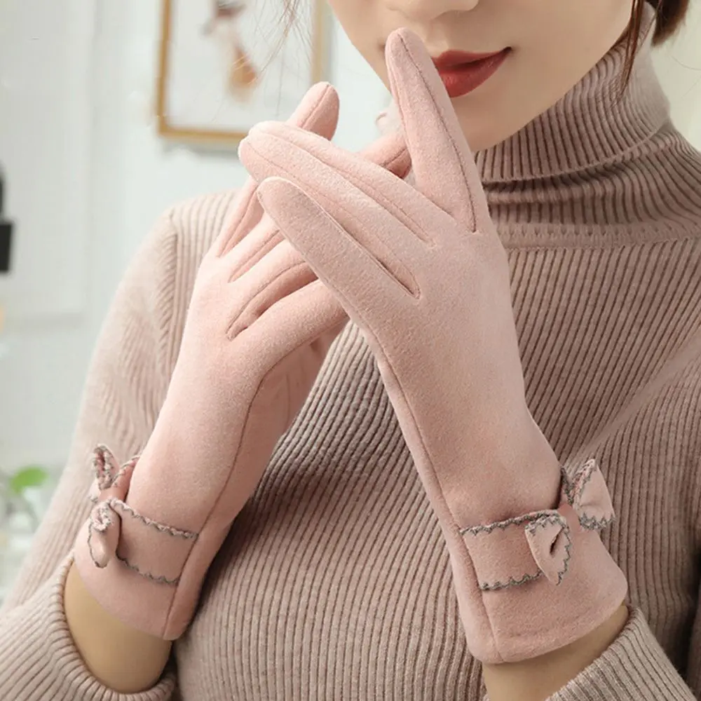 Женские зимние аксессуары