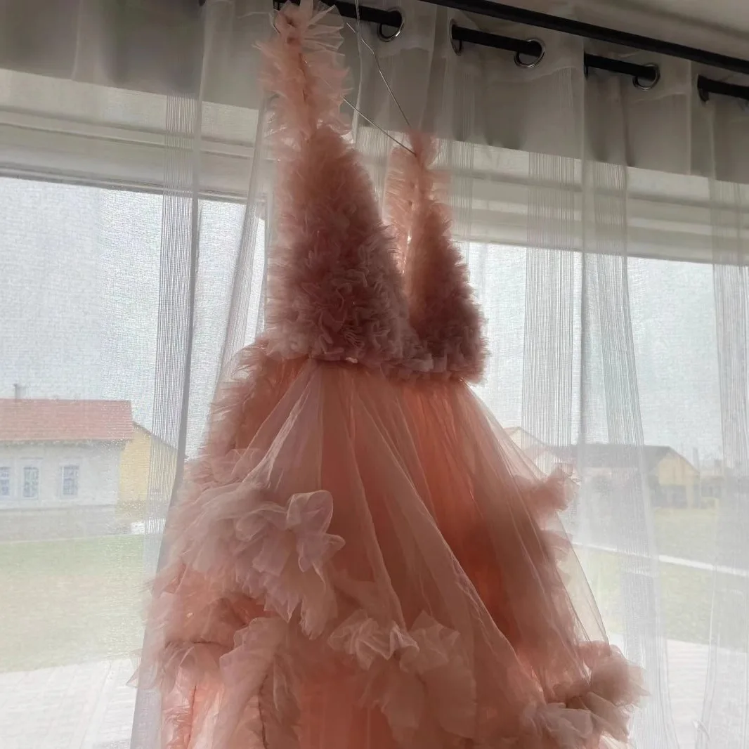 Женское платье для беременных для студийной фотосессии - Фотография_4