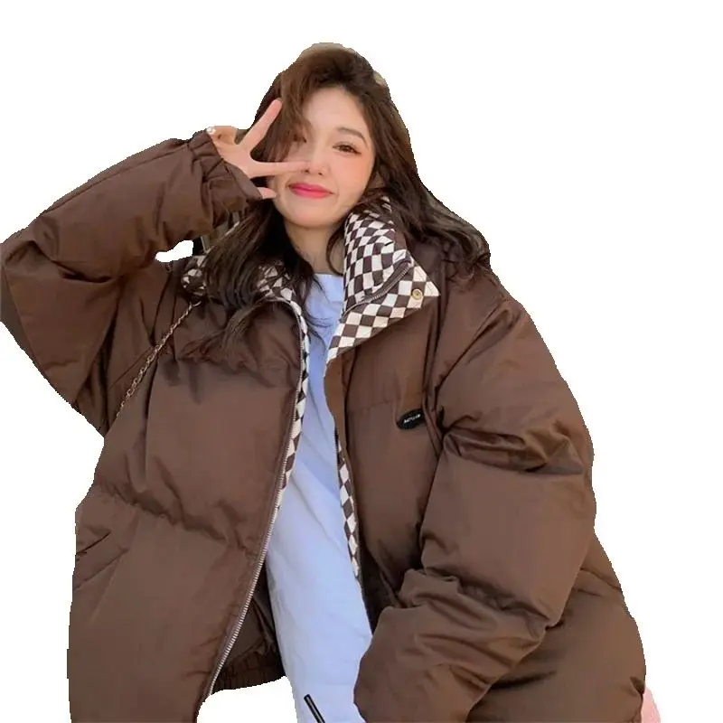 Зимняя модная женская одежда