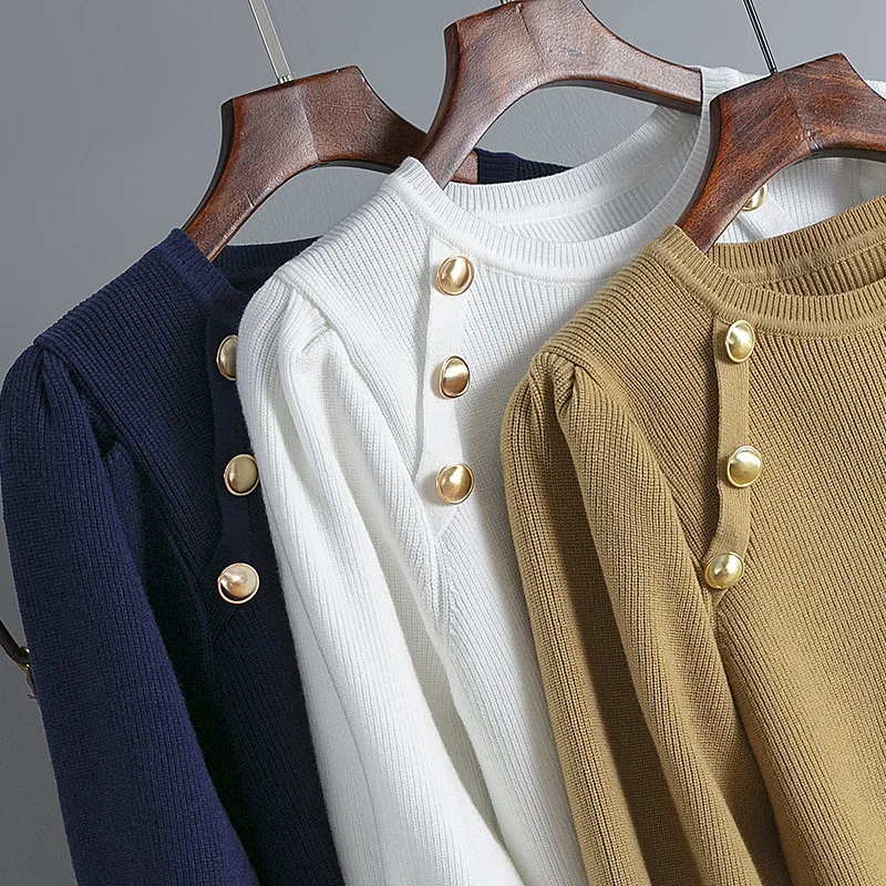 Женский трикотажный свитер с круглым вырезом - Фотография_2