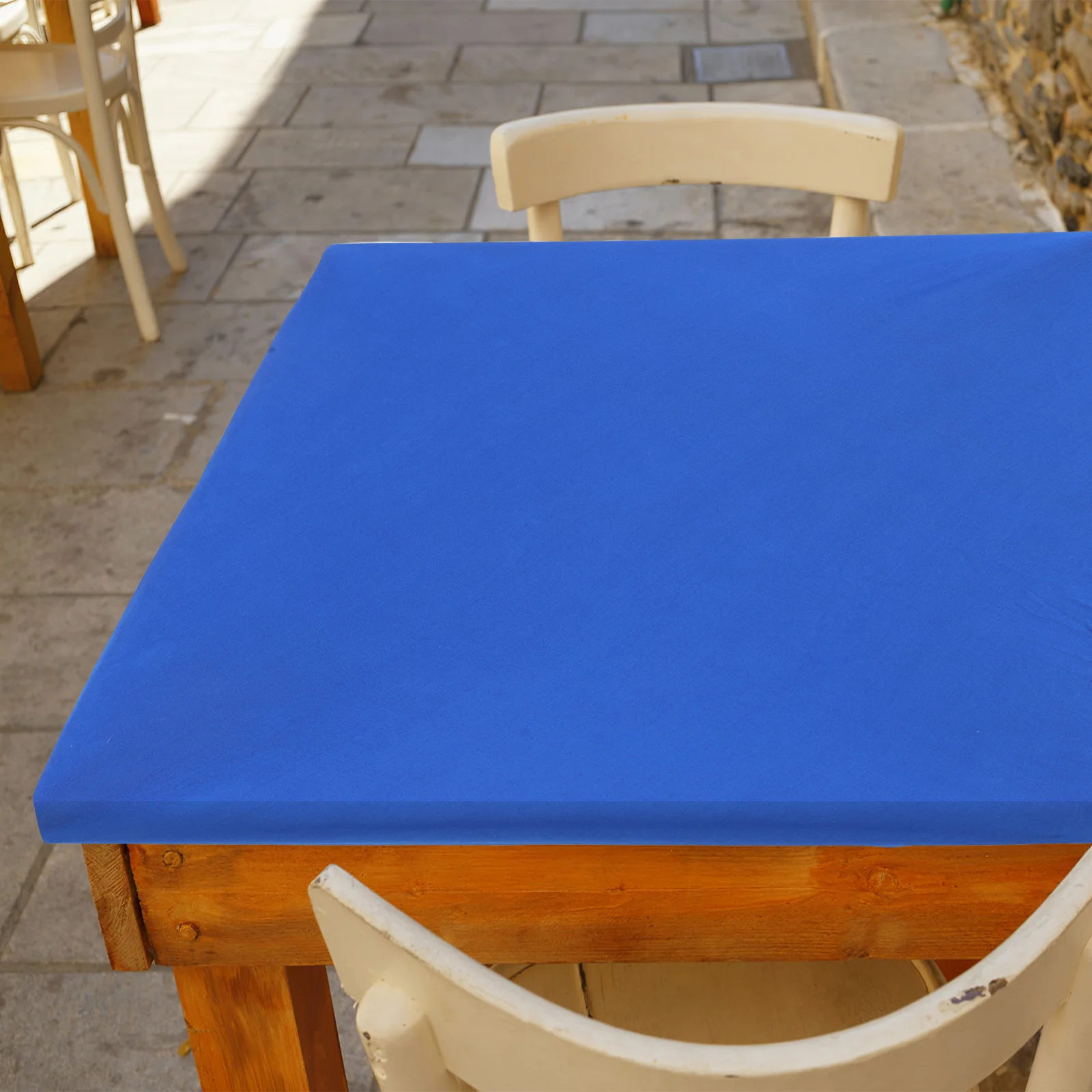 Квадратная эластичная скатерть из полиэстера - Фотография_2