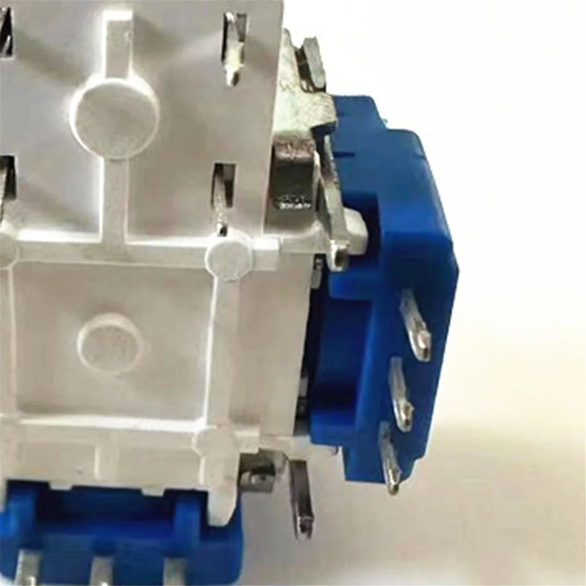 Джойстик с эффектом холла и датчиком - Фотография_5