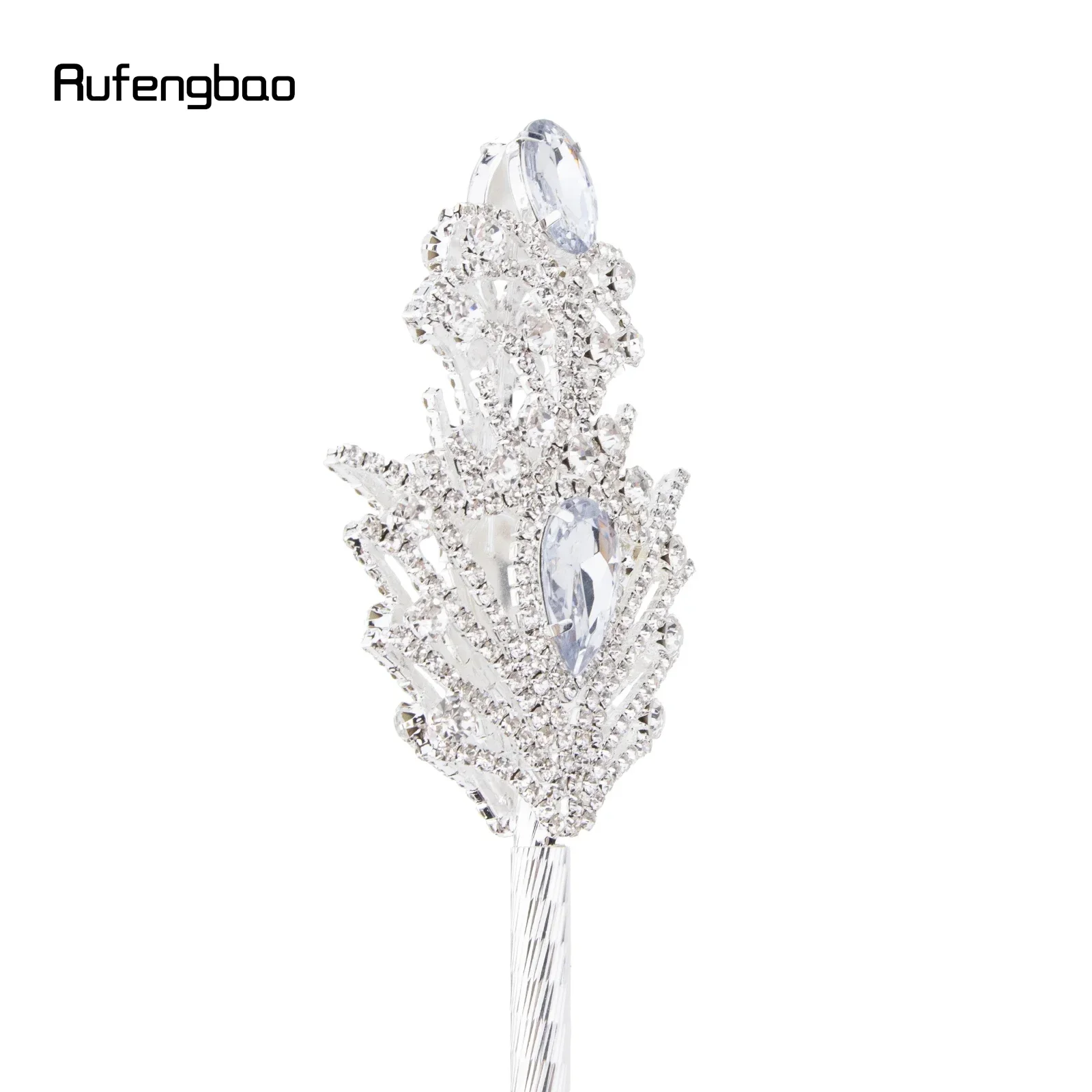 Белые ромбовидные короны из сплава - Фотография_4