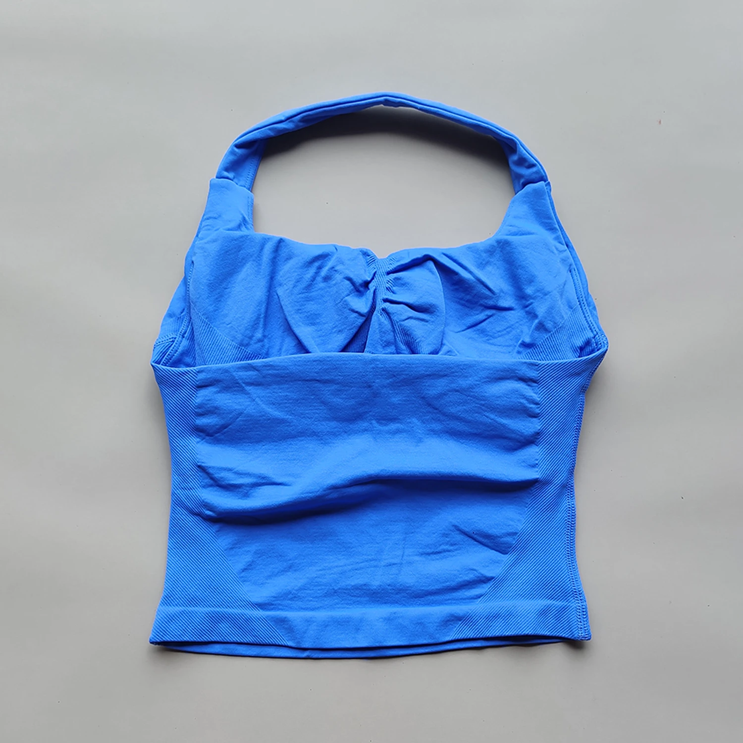 Arfte топ с лямкой на шее - Фотография_4