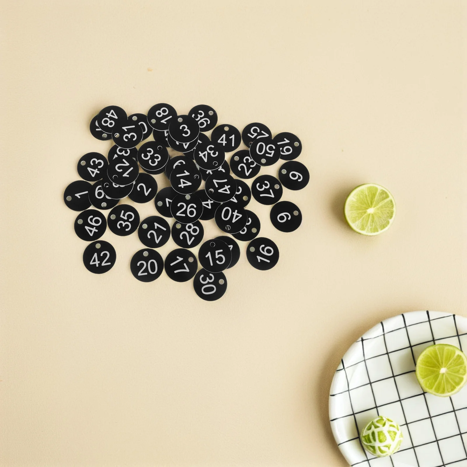 Пластиковые бирки с номерами 1-50 - Фотография_2