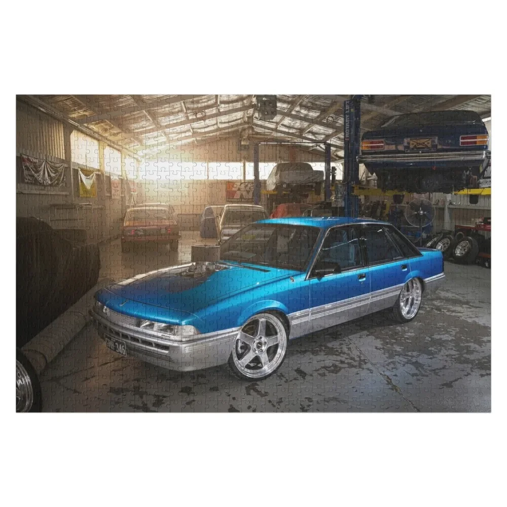 Пазл robert maggio's holden vl calais
