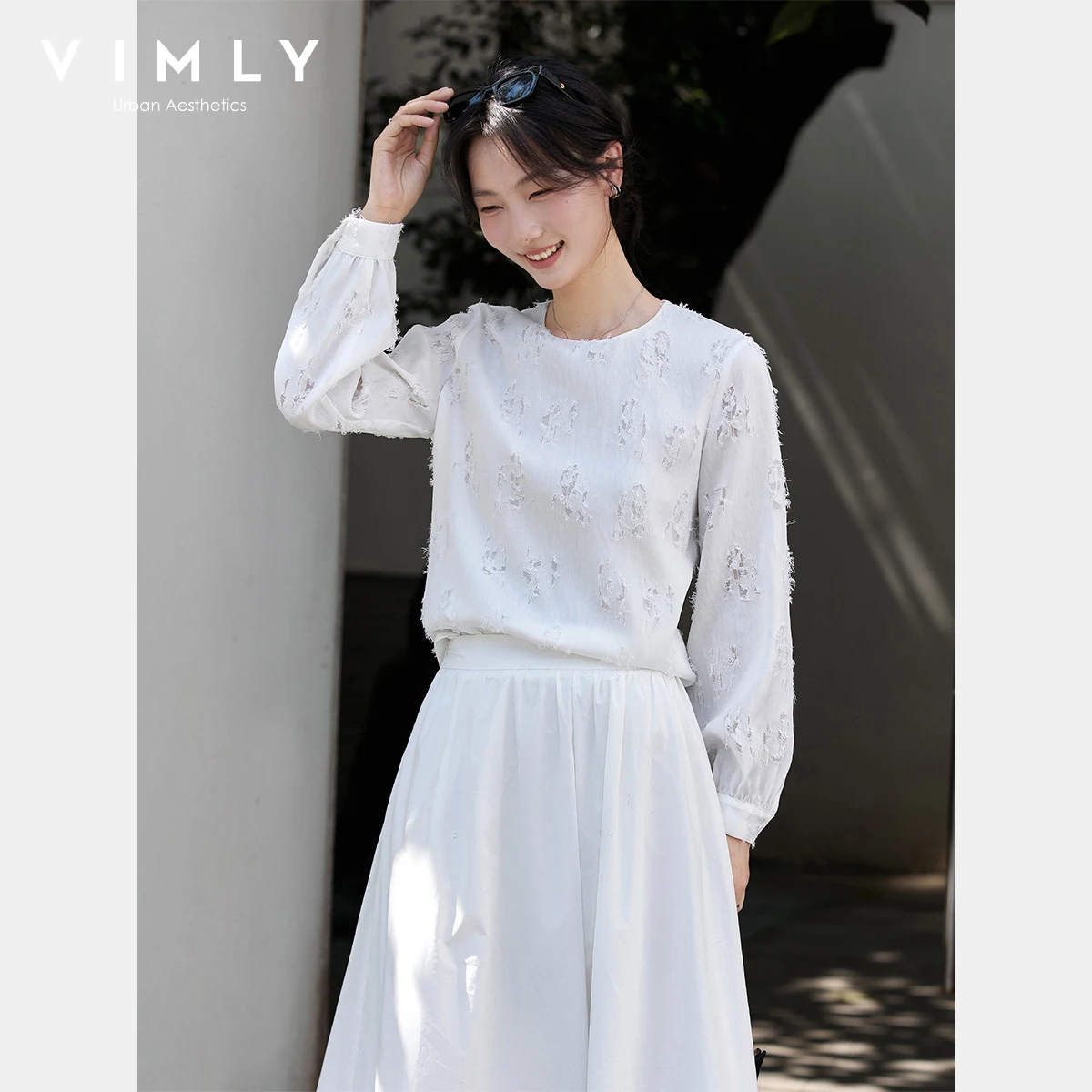 Vimly женская белая блузка с кисточками - Фотография_3