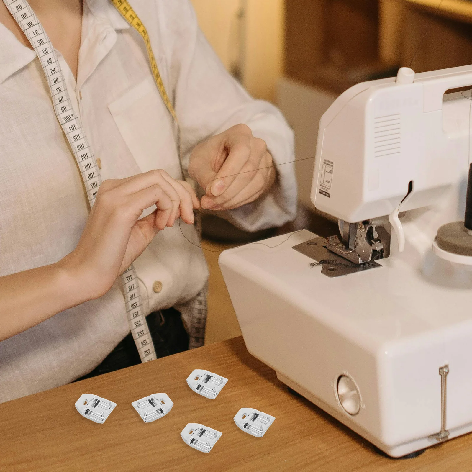 Невидимая лапка для застежки-молнии для швейной машины - Фотография_3