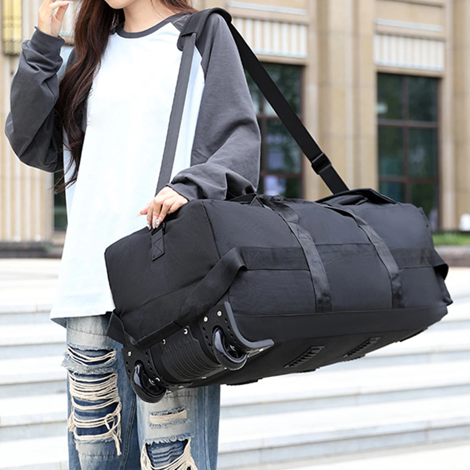 Спортивная сумка на колесиках - Фотография_3