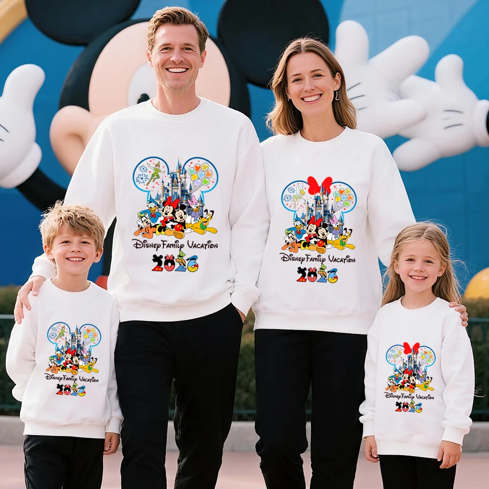 Хлопковая толстовка с принтом disney family trip 2026